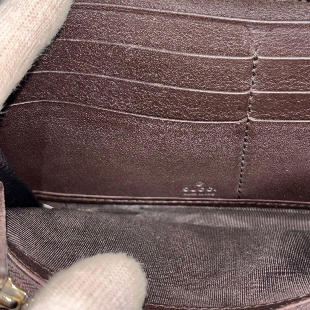 GUCCI 長財布 ラウンドファスナー シマ マイクロシマ　インターロッキング