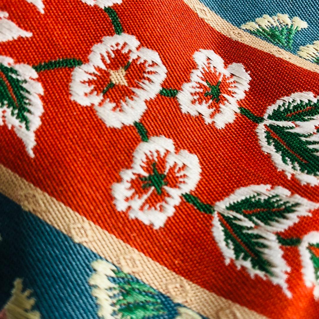 9 龍村　天平繍華文錦　54×130 テーブルセンター　織物　花柄