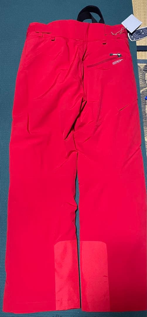 新品未使用　ピークパフォーマンス　サスペンダー付きスキーウェア