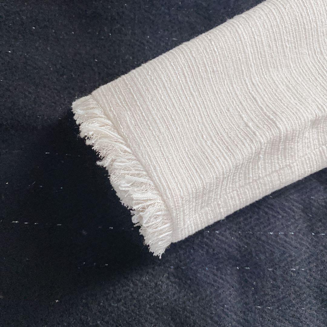 UNITED ARROWS　ツイードノーカラージャケット　アイボリー　ラメ　40