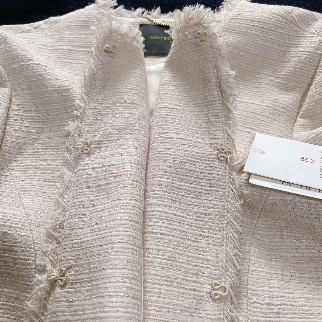 UNITED ARROWS　ツイードノーカラージャケット　アイボリー　ラメ　40