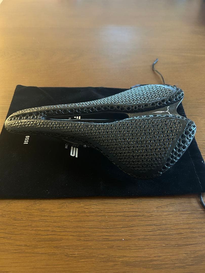 ELVES MAGIC OSSE マジックオッセ 3Dプリントサドル