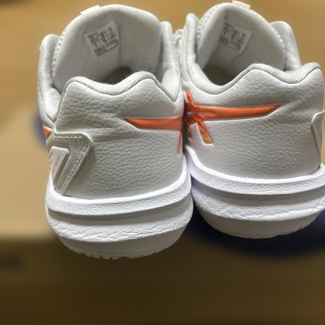 ASICS バレーボールシューズ 24,0 スカイエリート 海外モデル2025