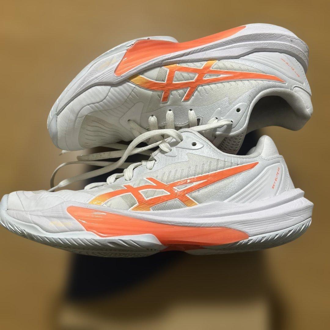 ASICS バレーボールシューズ 24,0 スカイエリート 海外モデル2025