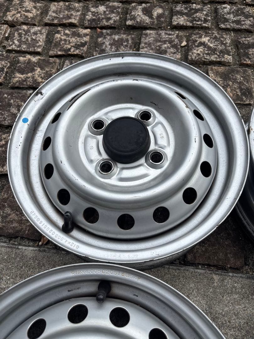 12x4.0J スチールホイール 4穴 シルバー