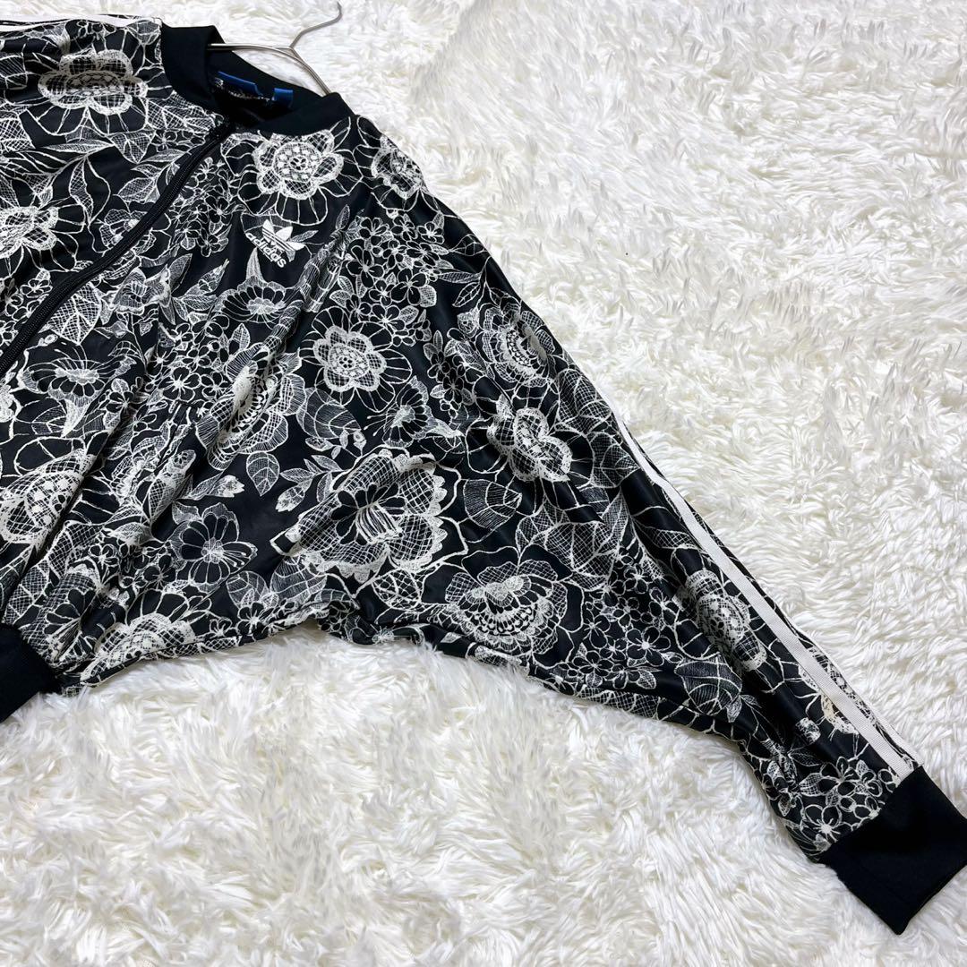 【美品】アディダス ザファーム 花柄 トラックジャケット トレフォイル OT
