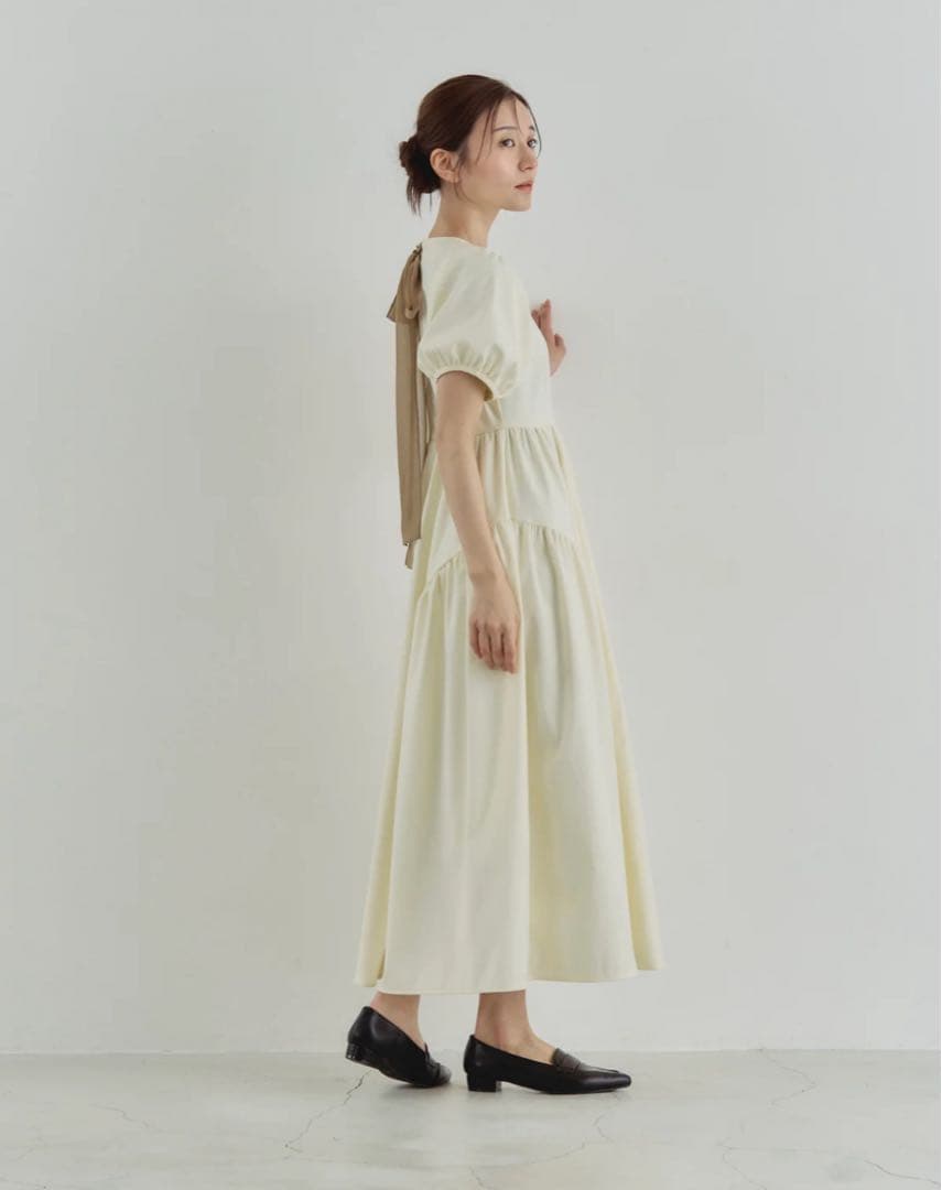 YOURMLE PUFF SLEEVE RIBBON DRESS ホワイト