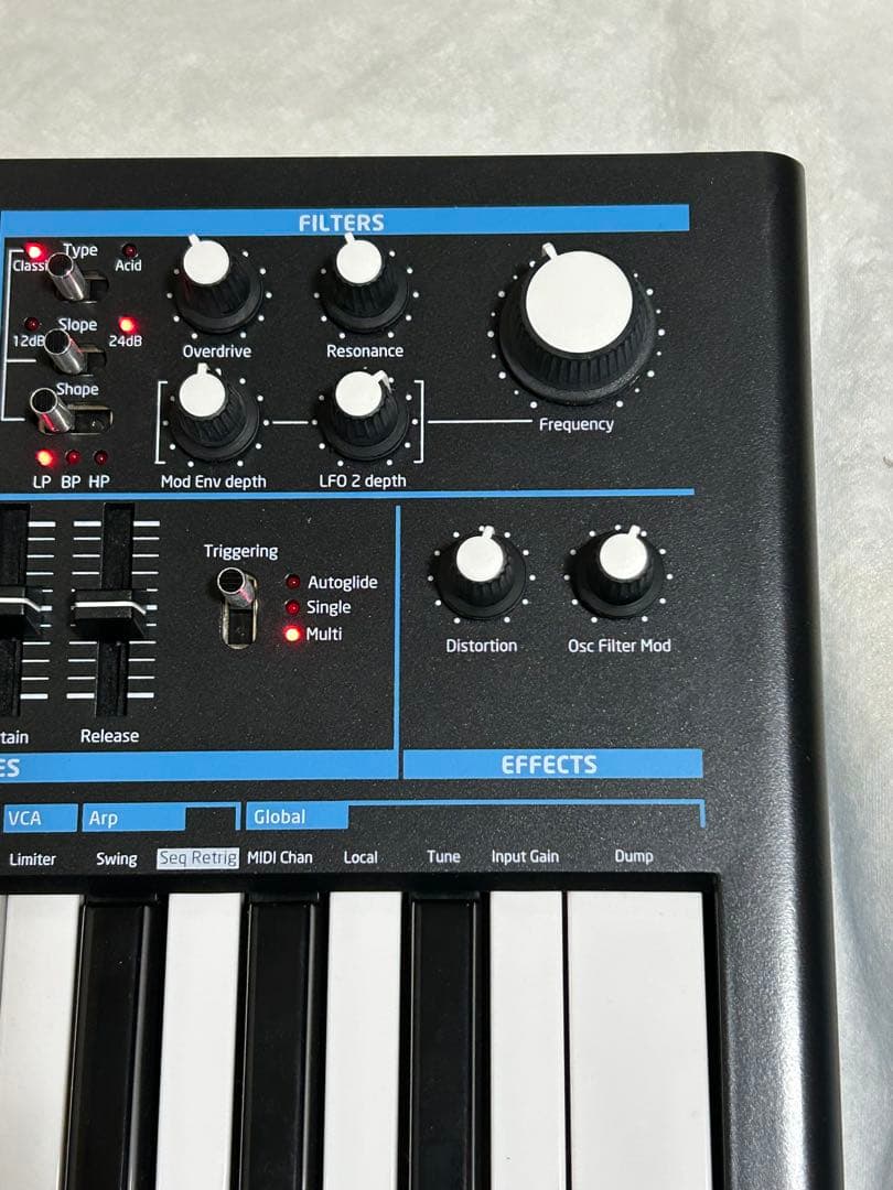 Novation BassStation Ⅱ ベースステーション2シンセサイザー