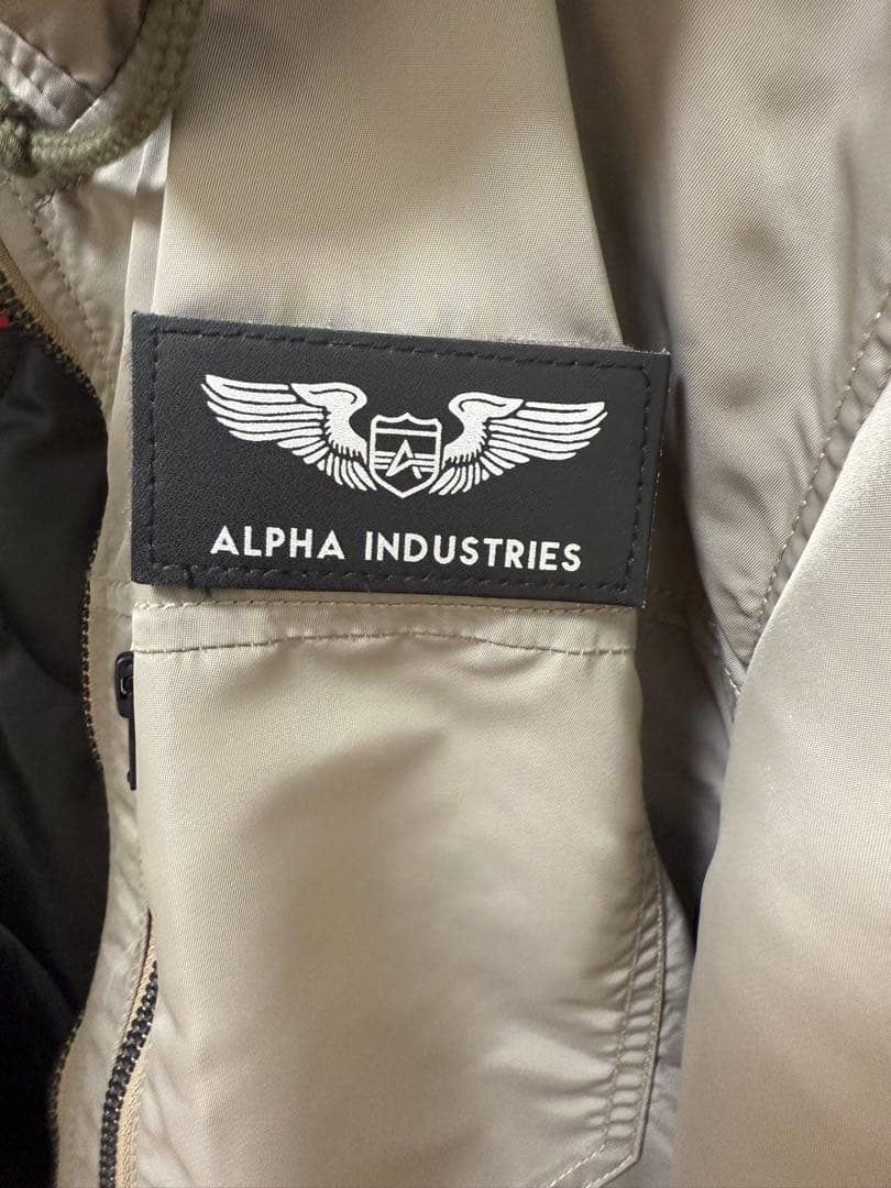 ALPHA INDUSTRIES フーデッドリブジャケット　L ベージュ