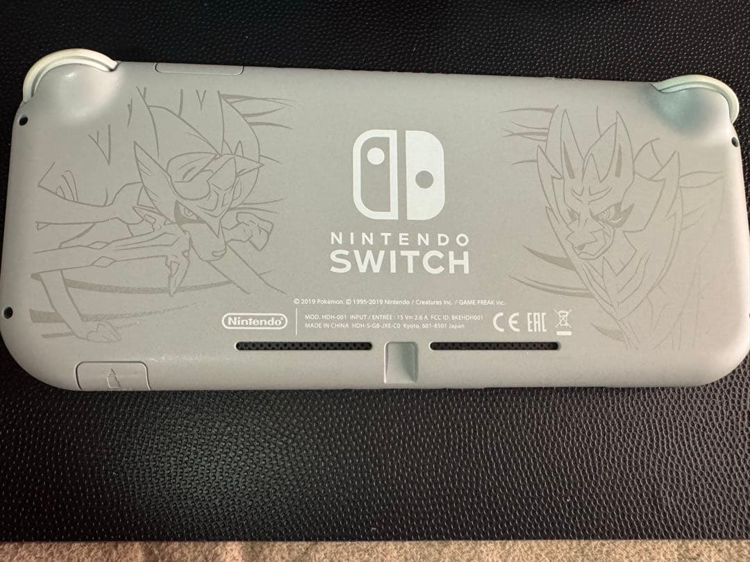 Nintendo Switch LITE ザシアン・ザマゼンタ　本体美品