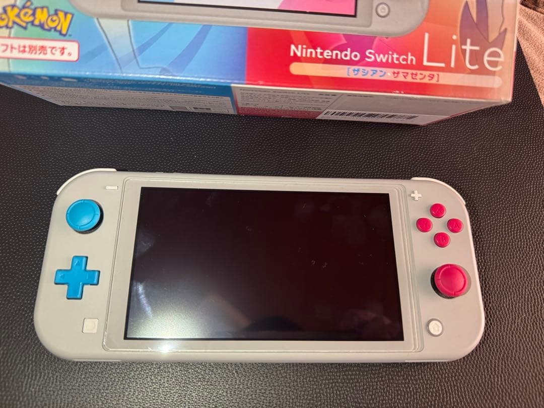 Nintendo Switch LITE ザシアン・ザマゼンタ　本体美品