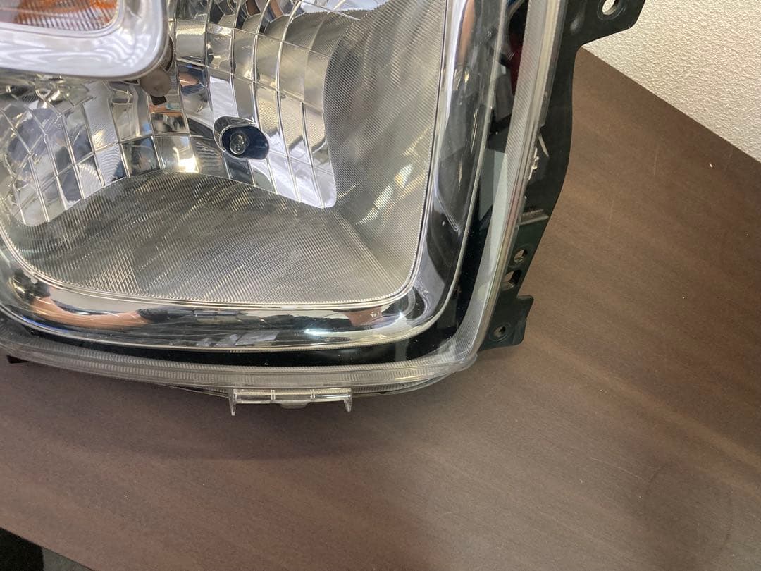 ワゴンR(MH55S) 右ヘッドライト　レベライザー付