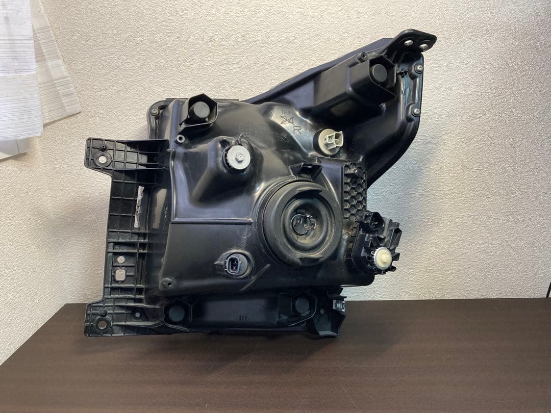 ワゴンR(MH55S) 右ヘッドライト　レベライザー付