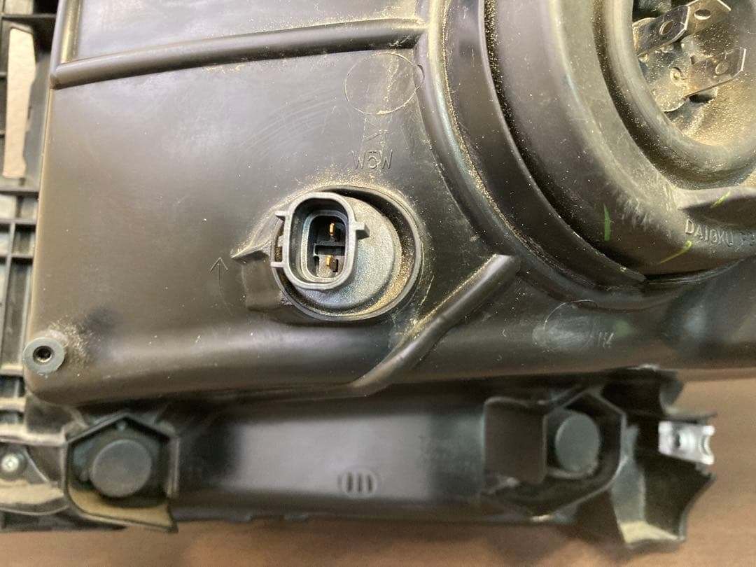 ワゴンR(MH55S) 右ヘッドライト　レベライザー付