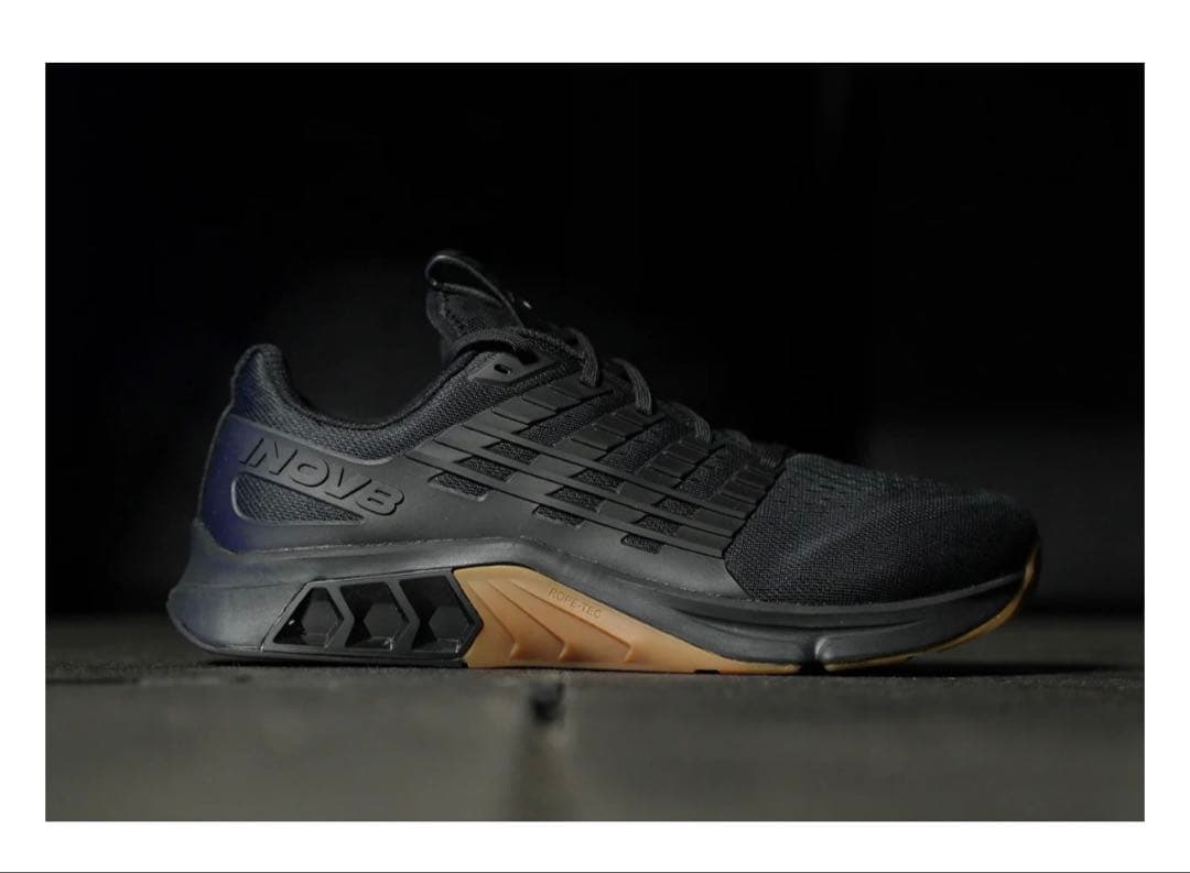 Inov8 F-Lite Max イノヴェイト　inov-8 トレーニング