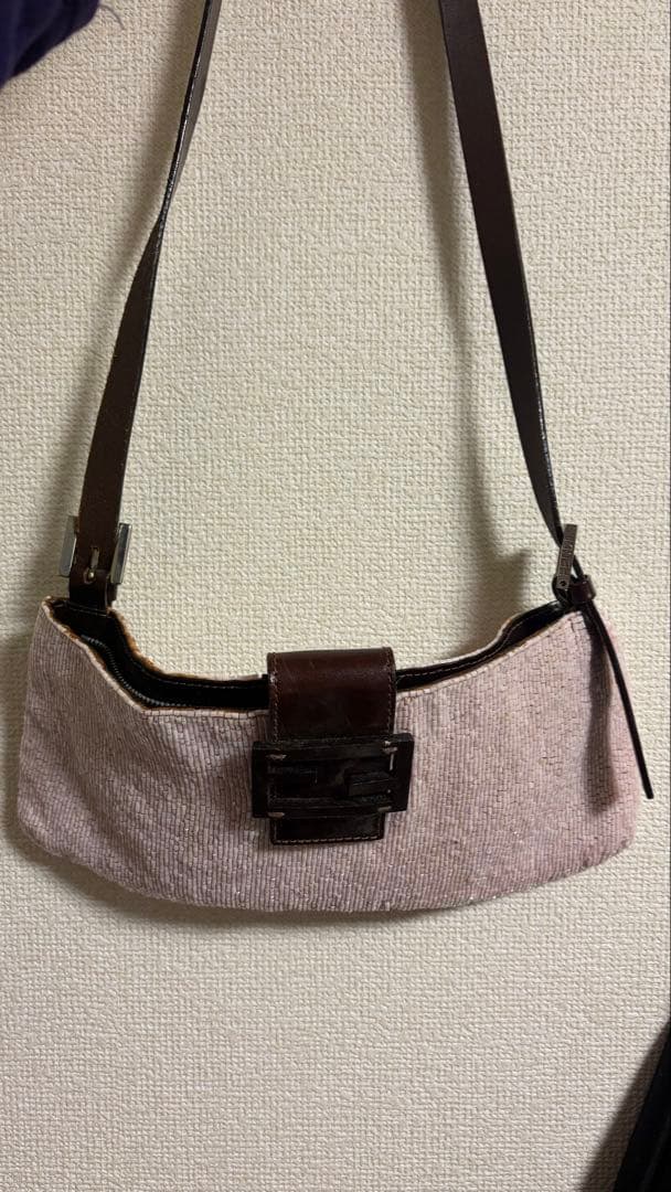 FENDI ビーズ マンマバッグ