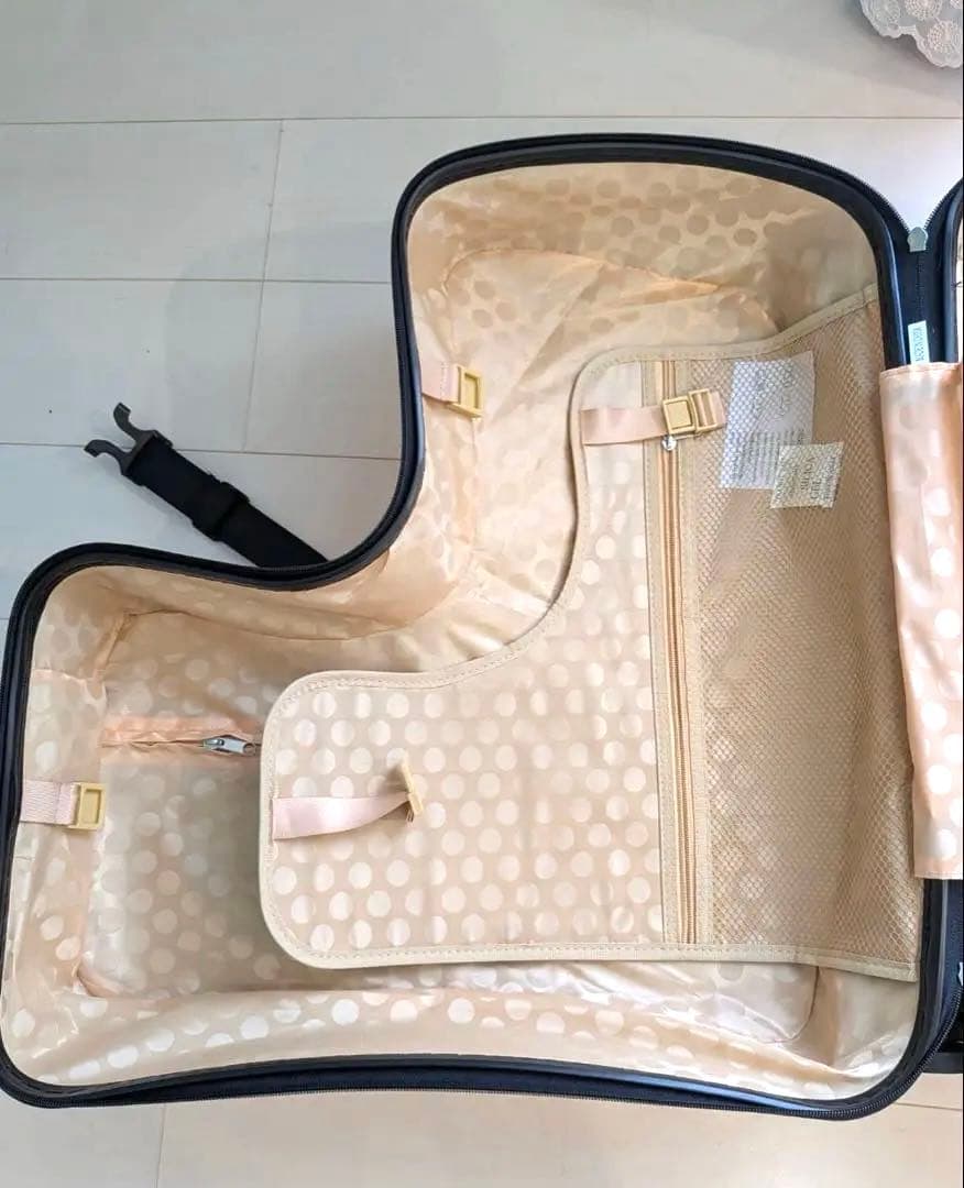 【値下げ中】NORICCO ノリッコ 座れるキャリーケース　マンゴーオレンジ　M