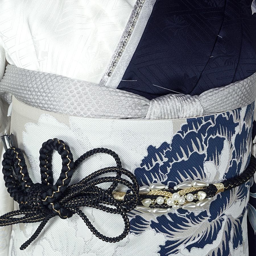 振袖フルセット　オーダー仕立て　紺色　ネイビー　刺繍　金彩加工　成人式