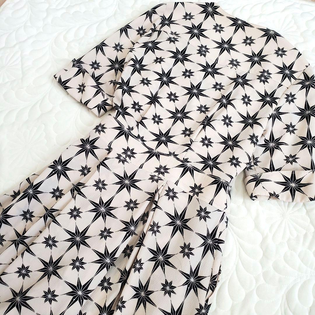 売約済み✨️専用　スタイリング／ケイシラハタ　八芒星柄カシュクールワンピース