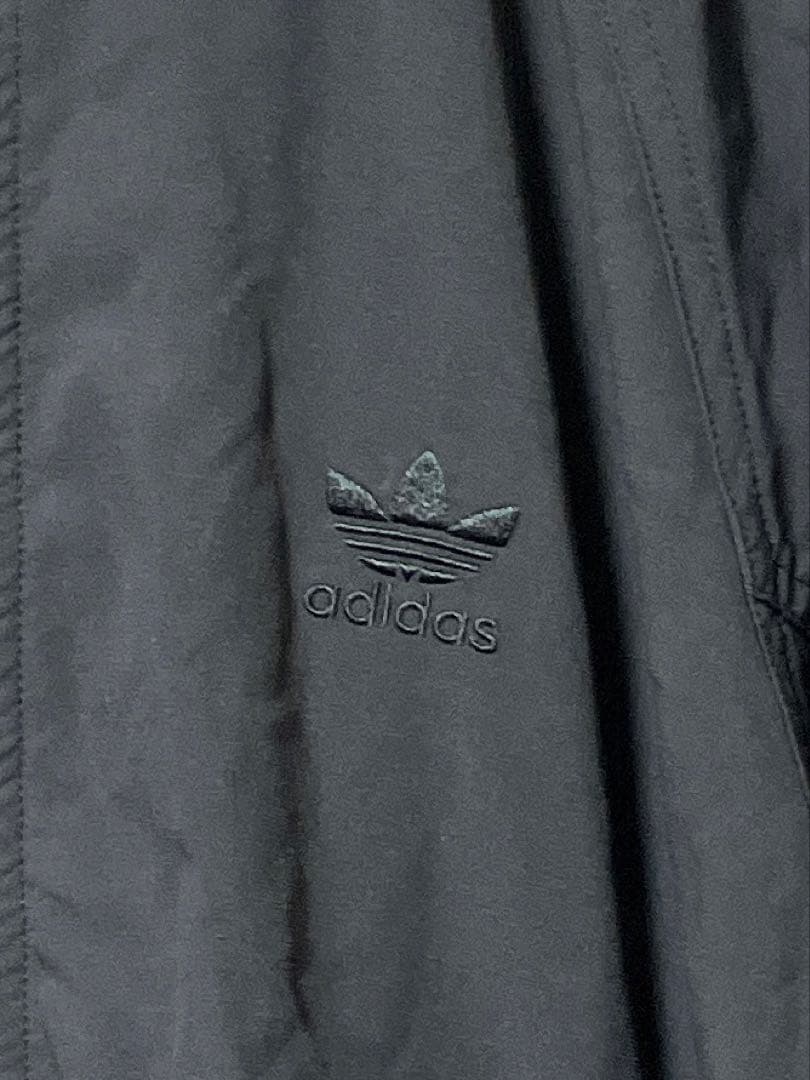 美品 アディダス adidas トラックトップ 刺繍ロゴ スリーライン M