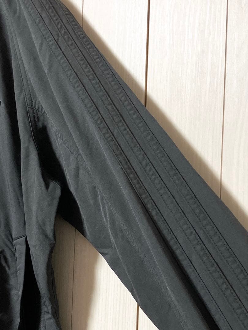 美品 アディダス adidas トラックトップ 刺繍ロゴ スリーライン M