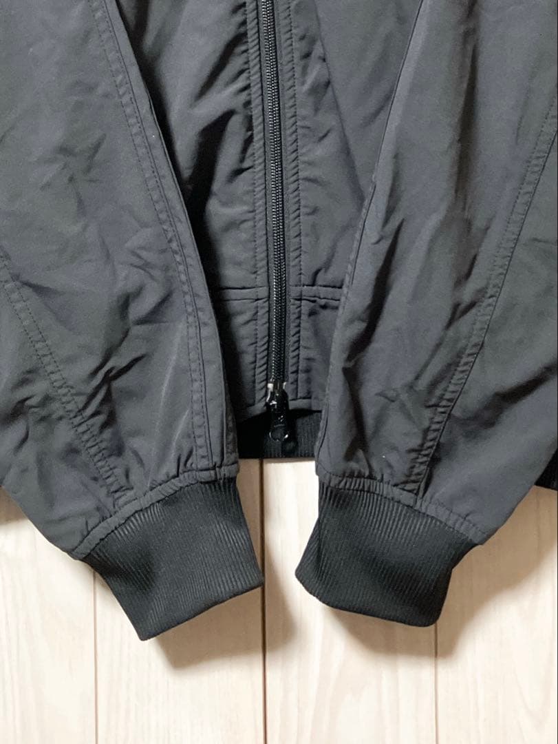 美品 アディダス adidas トラックトップ 刺繍ロゴ スリーライン M