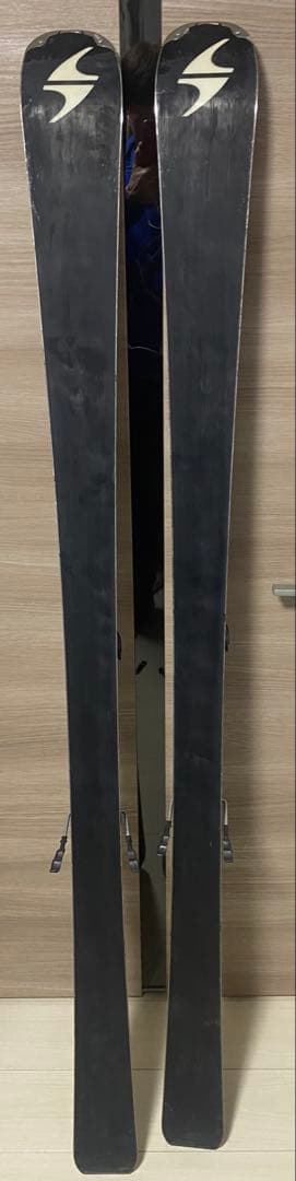 ブリザード スキー 板