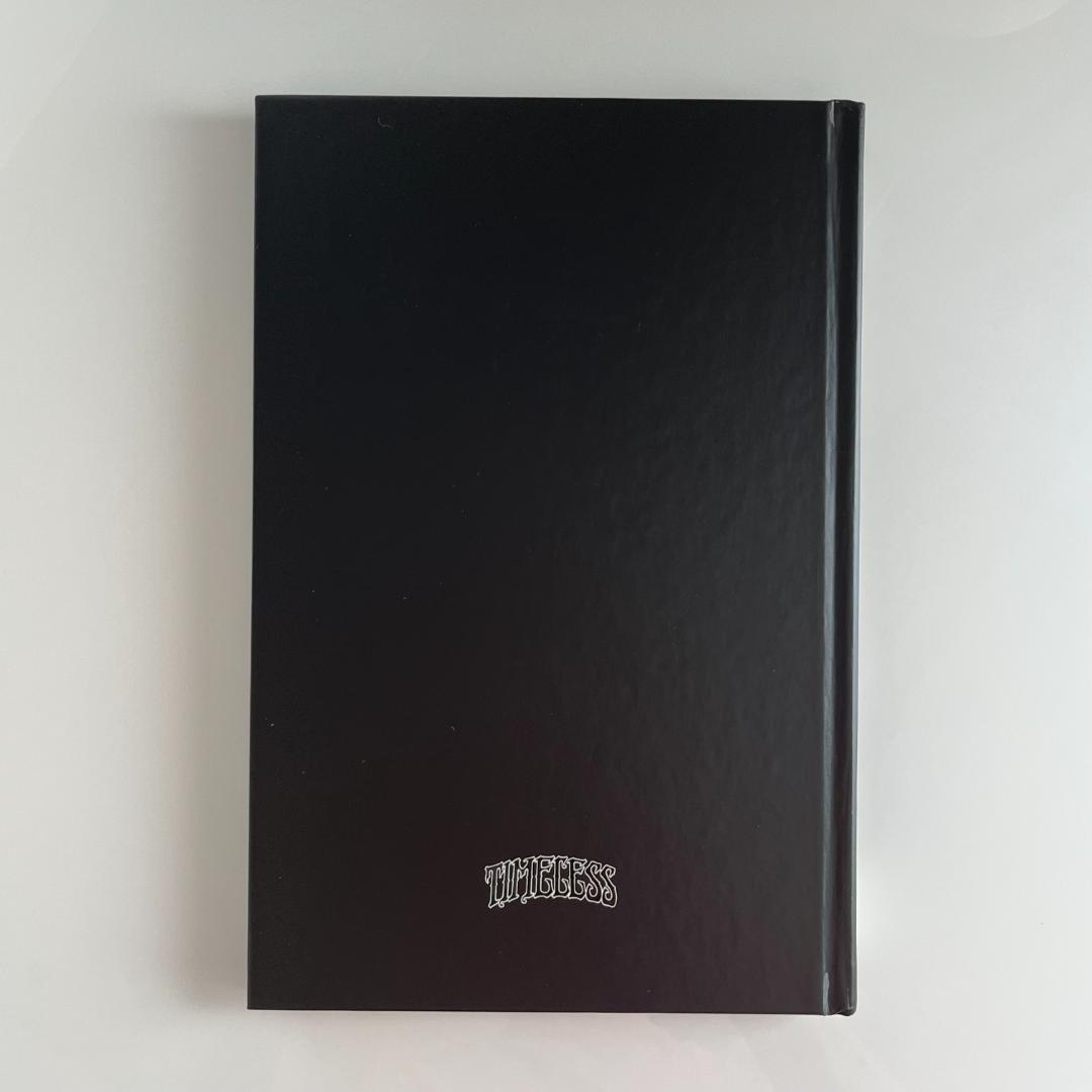 アート・デザイン・音楽 Trevor Brown, Black and White