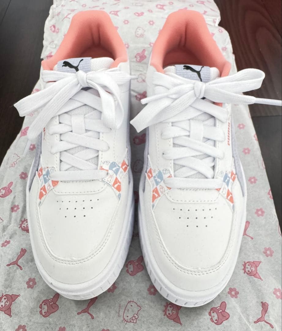 ハローキティ PUMA スニーカー カルメン 2