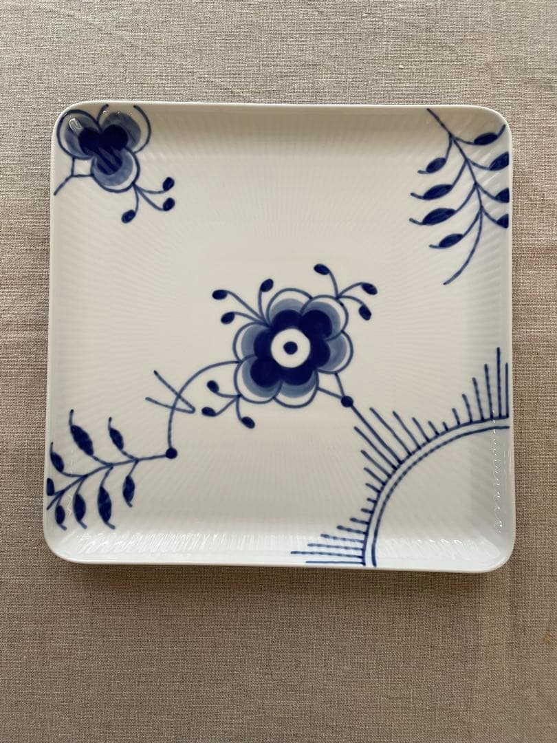 【新品】ロイヤルコペンハーゲン スクエアデイッシュ メガ 20cm ２枚