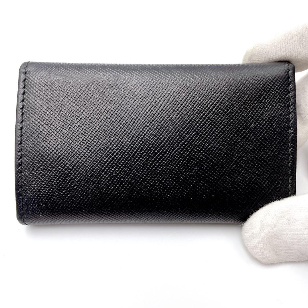 【PRADA】プラダ 6連 キーケース ブラック ゴールドロゴ