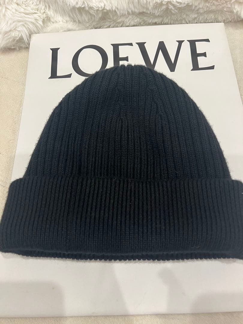 ロエベ ニット帽