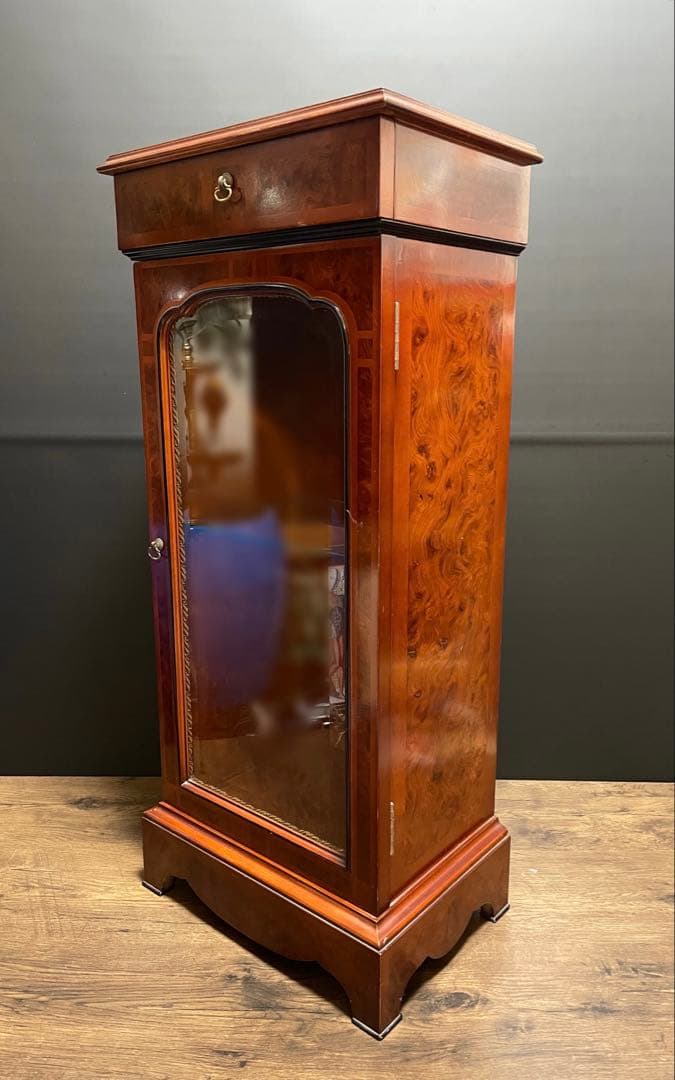 イタリア　ヴィンテージ　高級　飾り棚　マホガニー