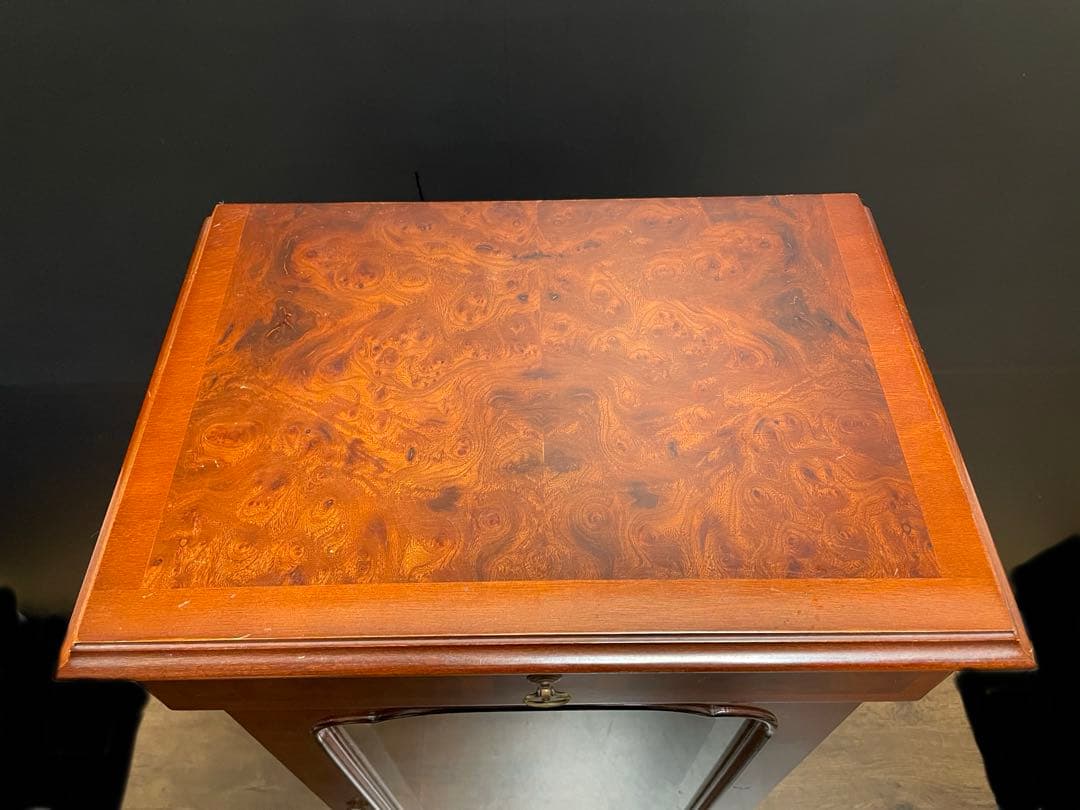 イタリア　ヴィンテージ　高級　飾り棚　マホガニー