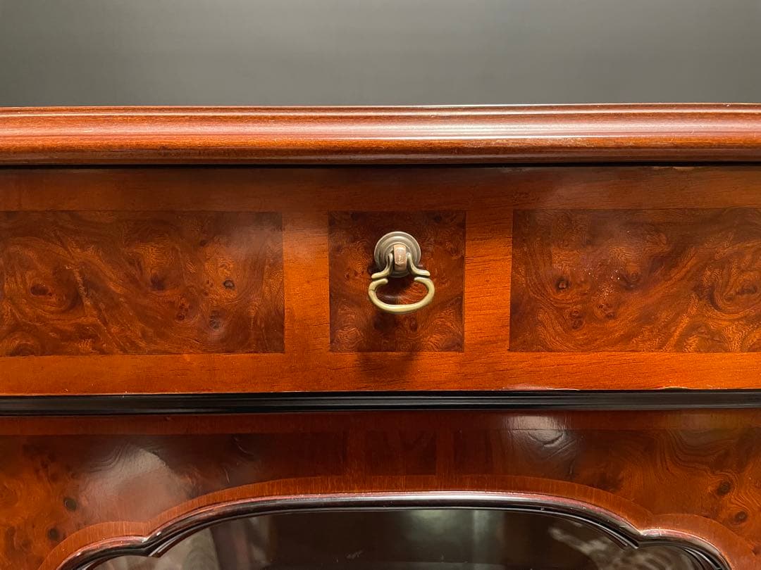 イタリア　ヴィンテージ　高級　飾り棚　マホガニー