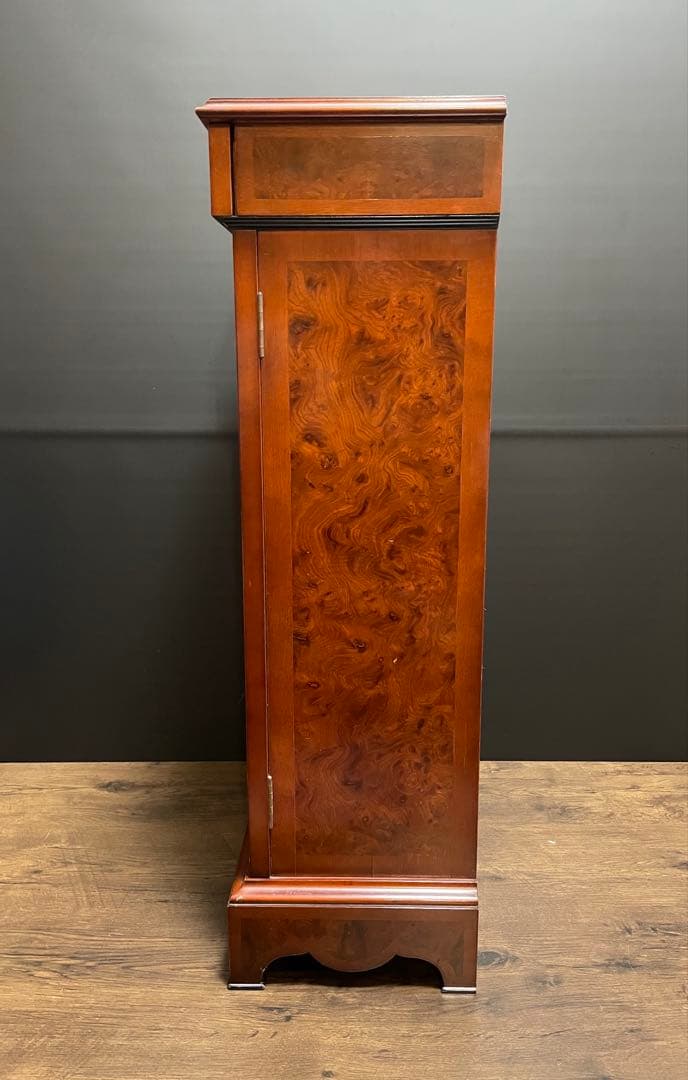 イタリア　ヴィンテージ　高級　飾り棚　マホガニー