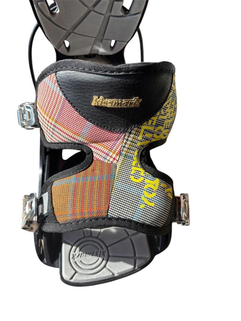 FLOW×KISSMARKビンディング