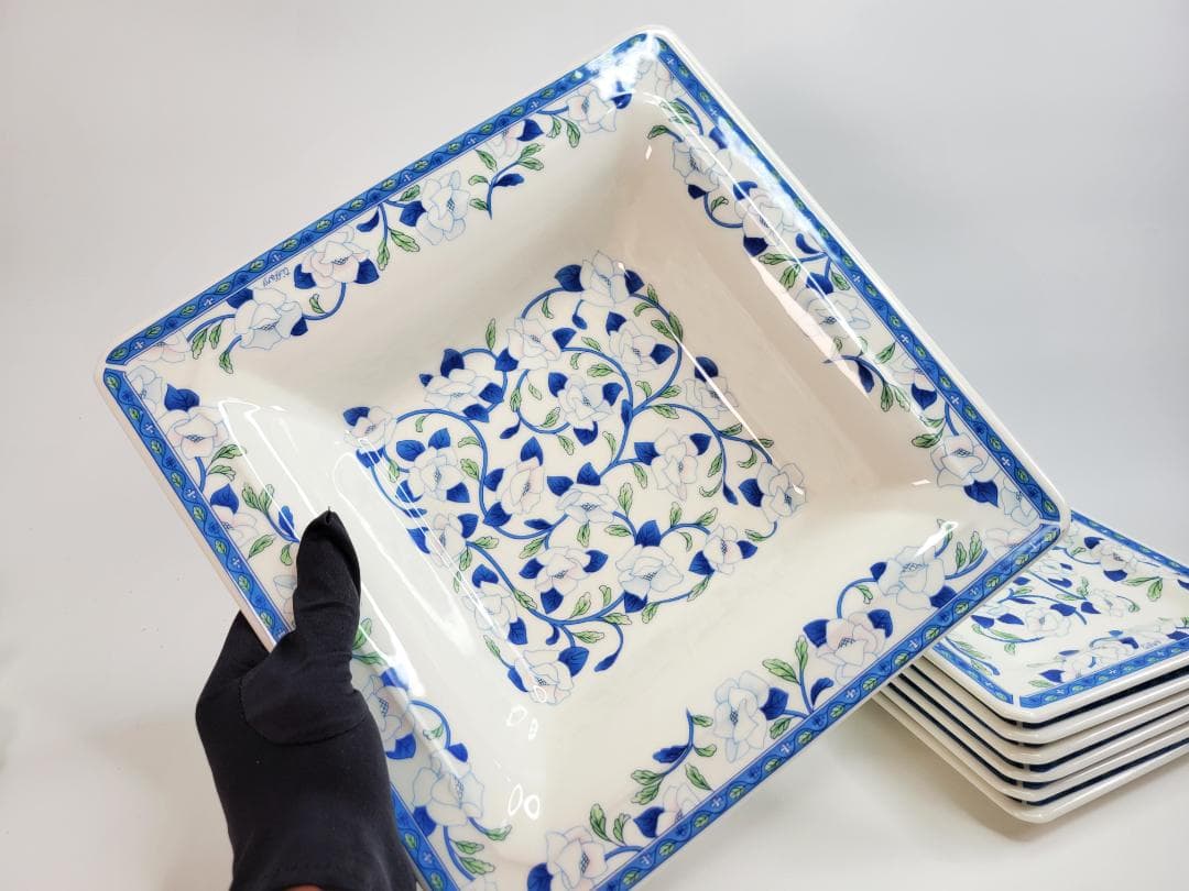 TiffanyBoutique　ティファニー・ブティック　スクエアプレート　角皿