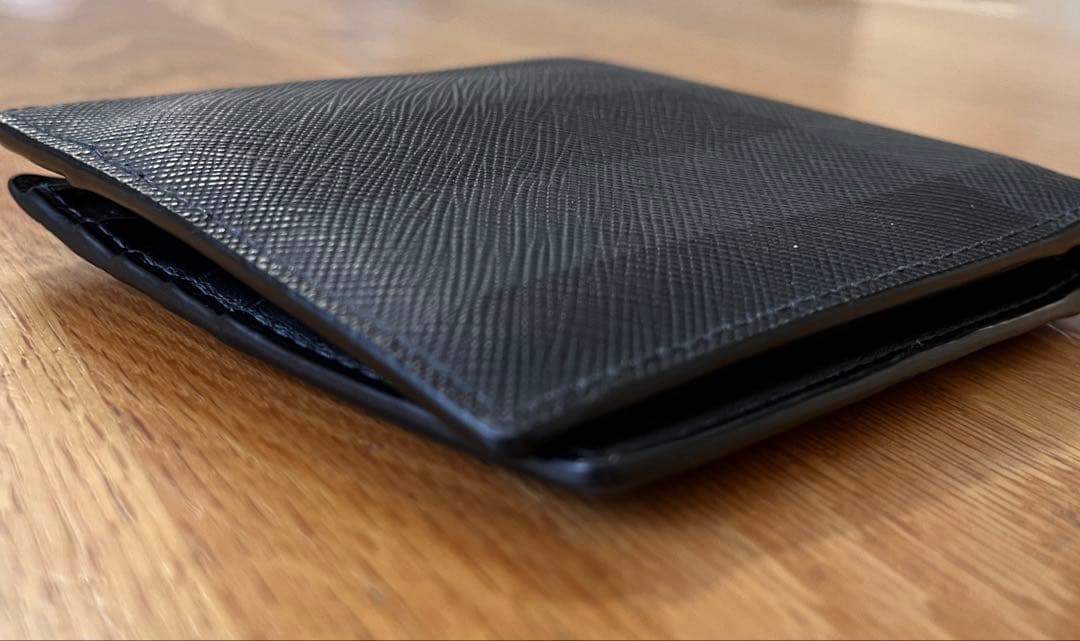 BURBERRY 二つ折り財布　バイフォールドウォレット