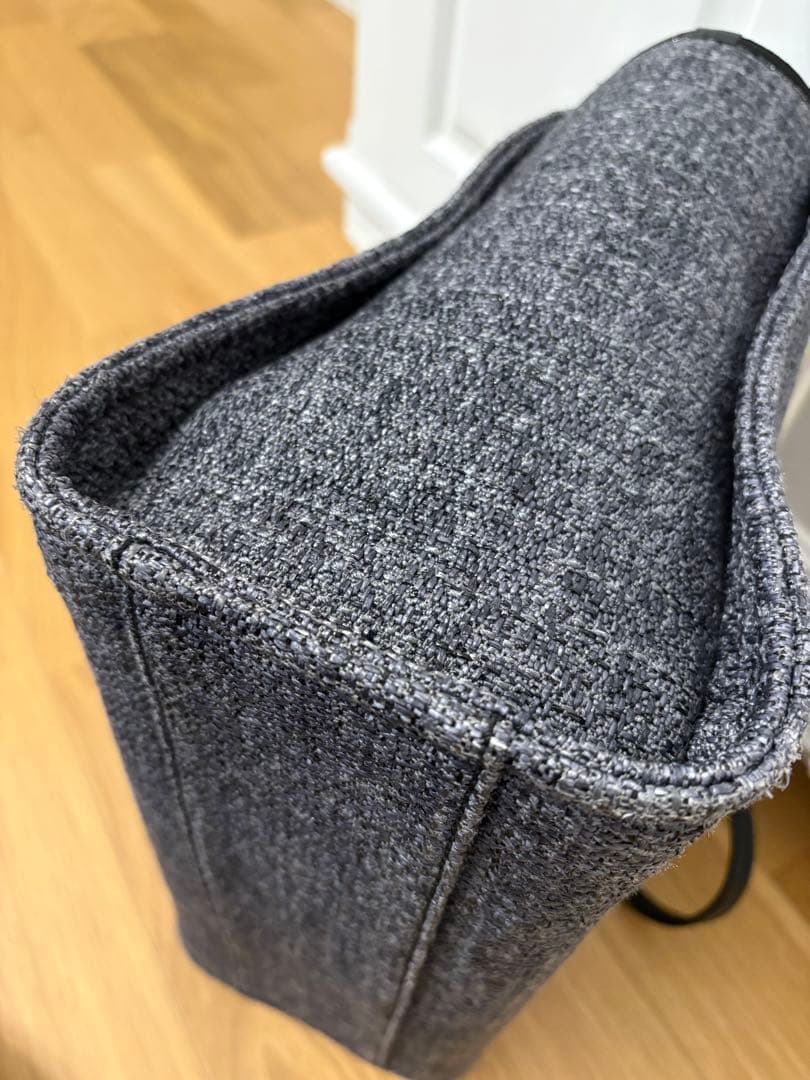 CHANEL 　美品⭐︎ドゥーヴィル　ショッピングバッグ　グレーツイード