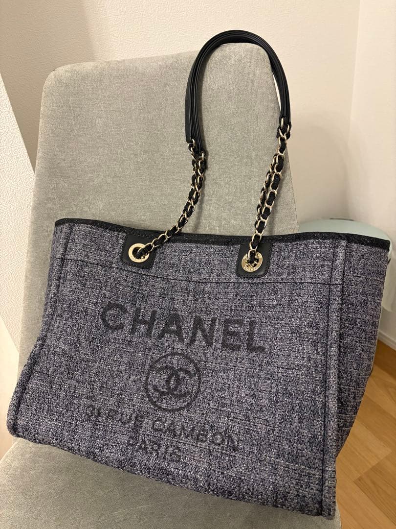 CHANEL 　美品⭐︎ドゥーヴィル　ショッピングバッグ　グレーツイード