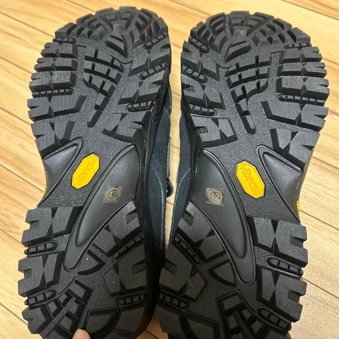 ボリュームVIBRAMソールリアルレザースウェードローファースニーカー