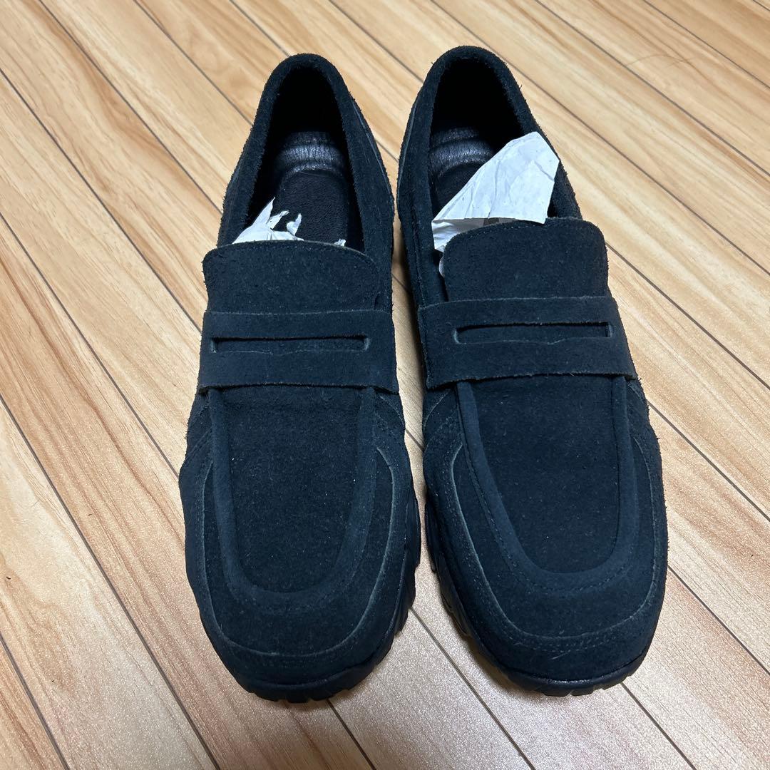 ボリュームVIBRAMソールリアルレザースウェードローファースニーカー