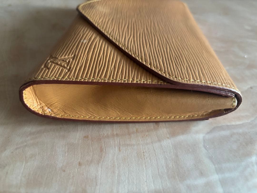 ルイヴィトン　Louis Vuitton エピライン ウィニペグ　クラッチバッグ