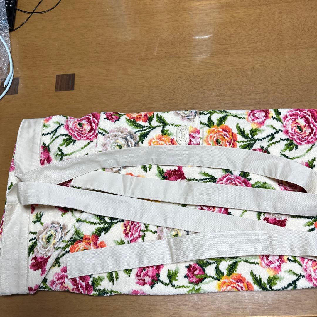 フェイラー　ラナンキュラス　エプロン