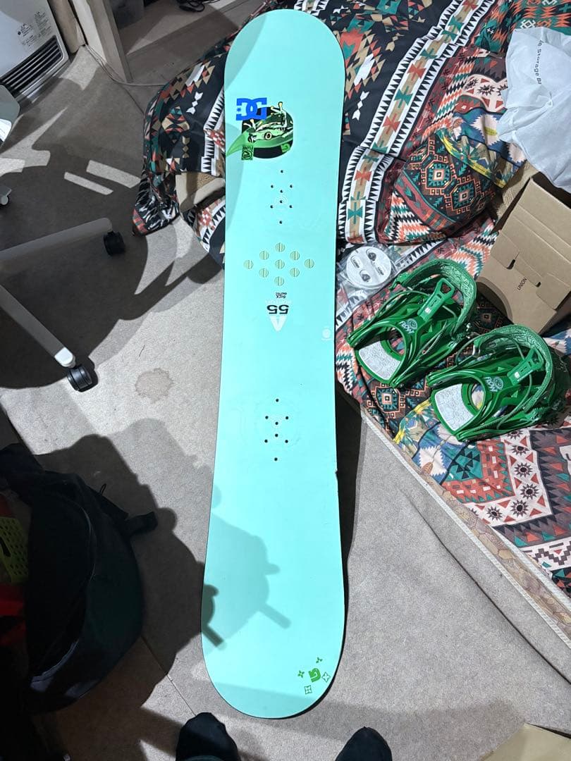 スノーボード 156cm グリーンデザイン