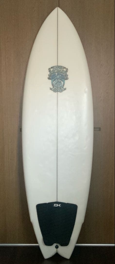 LOST PISCES ロスト パイシーズ 5’10 PU 35.5L 送料込み