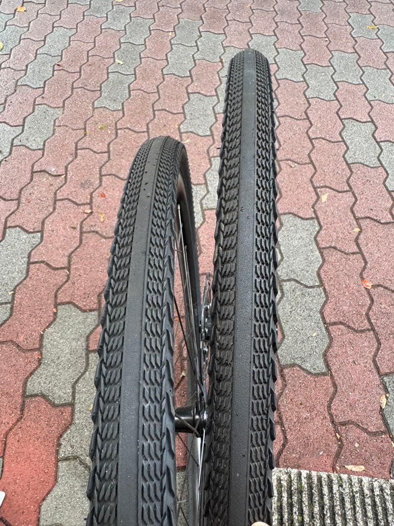 DT Swiss R500 ディスクホイール 700C