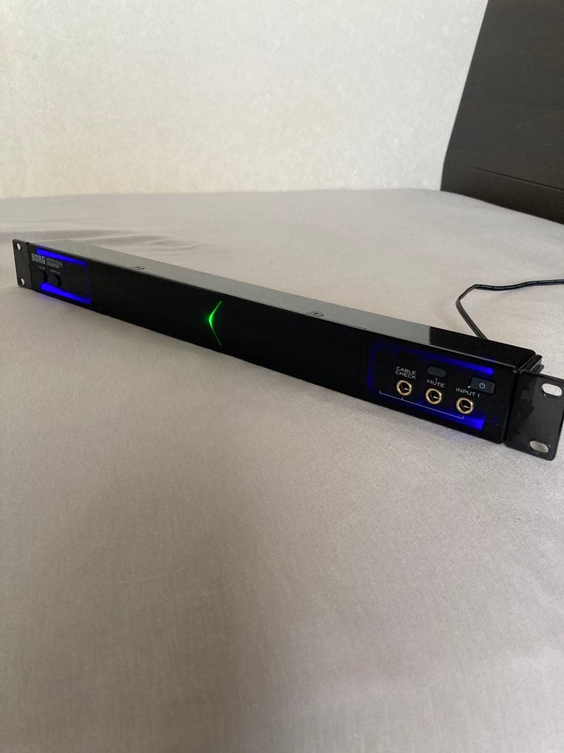 pitchblack Pro PB-05 ラックマウント・チューナー