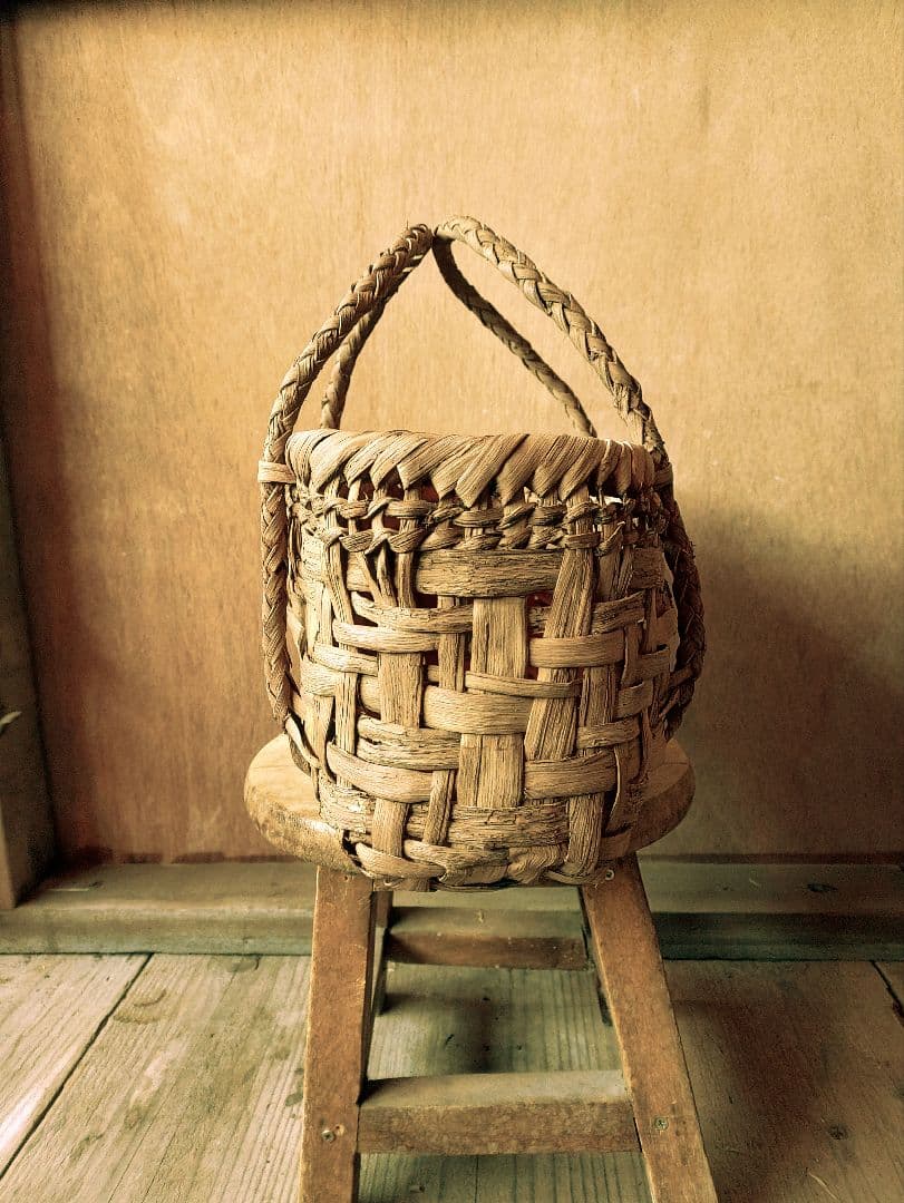 ち*こ様 信州安曇野の山葡萄かごバック。里山手仕事。
